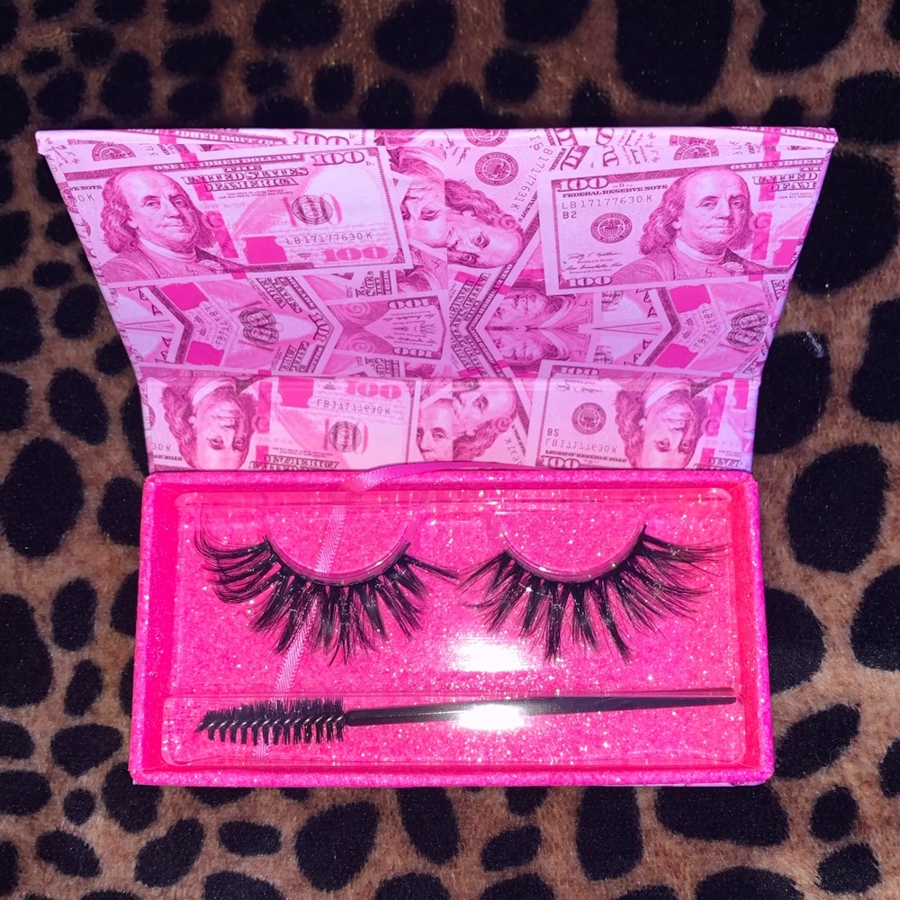 Mink lashes